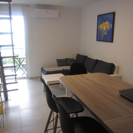 Apartman Valinor Miholascica Buitenkant foto