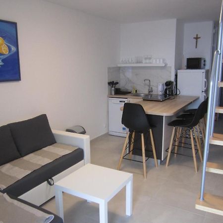 Apartman Valinor Miholascica Buitenkant foto