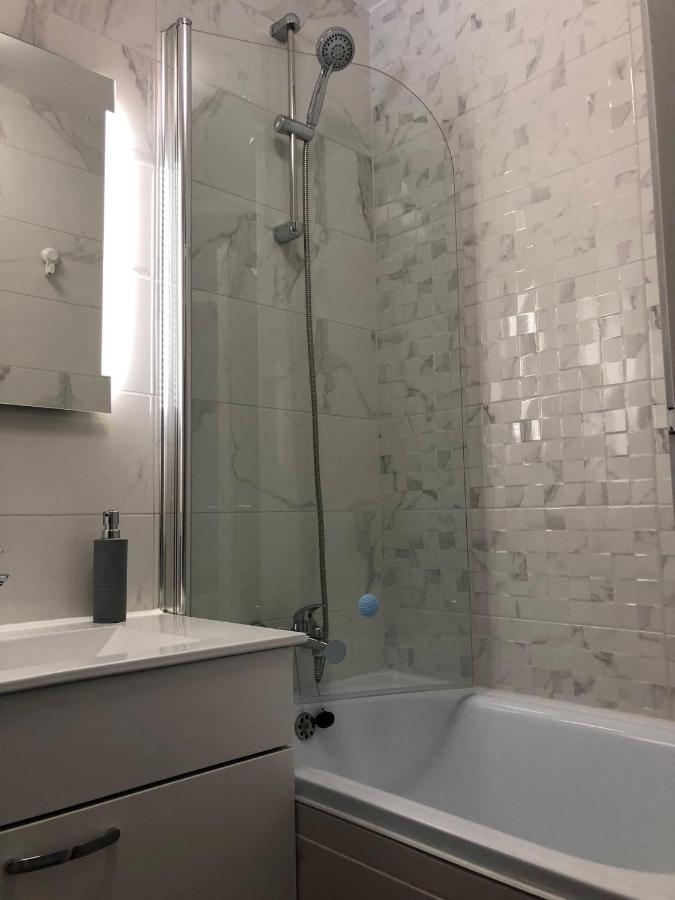 Apartman Valinor Miholascica Buitenkant foto