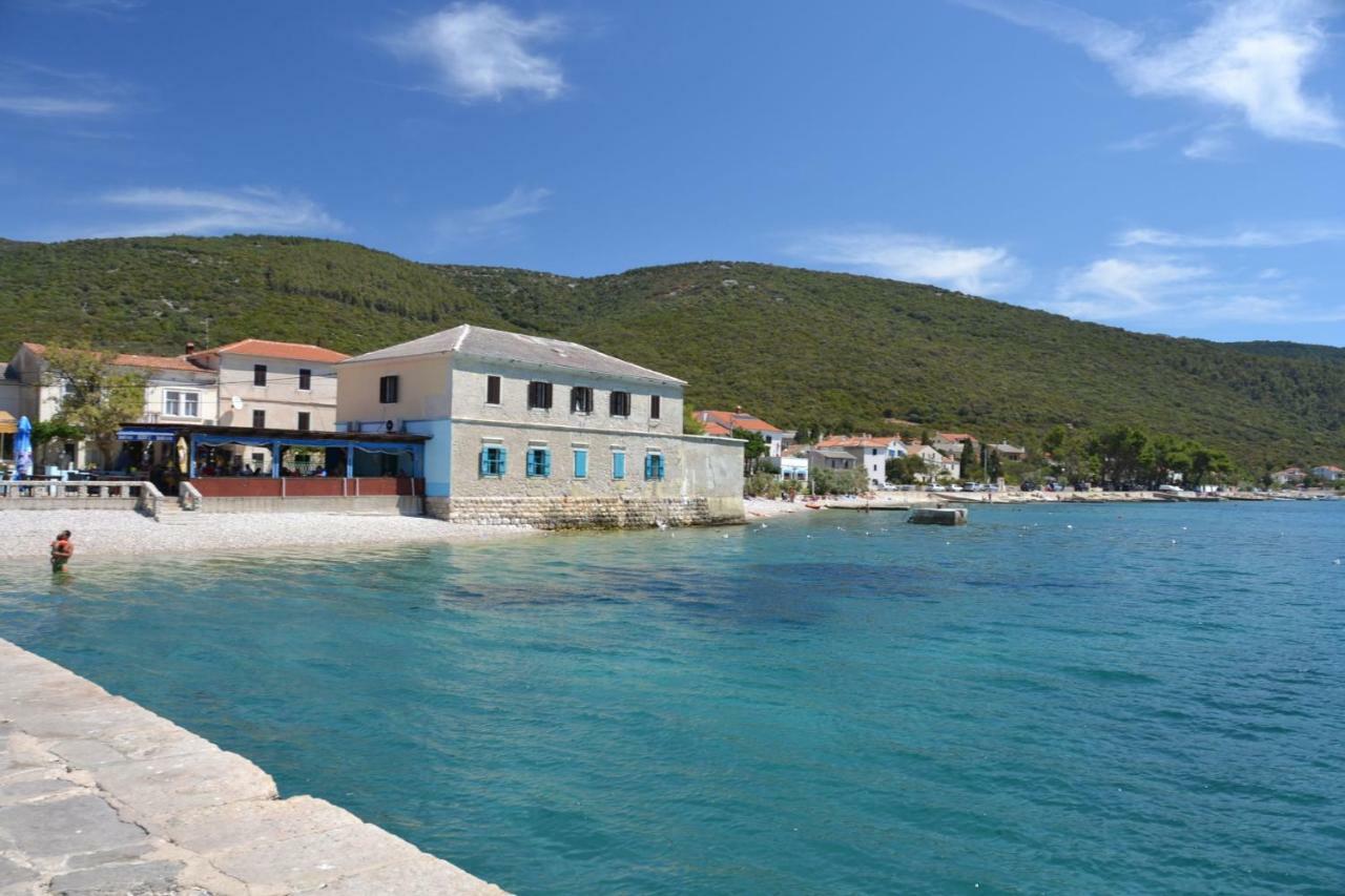 Apartman Valinor Miholascica Buitenkant foto